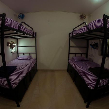 Bonds Hostel Candolim Ngoại thất bức ảnh