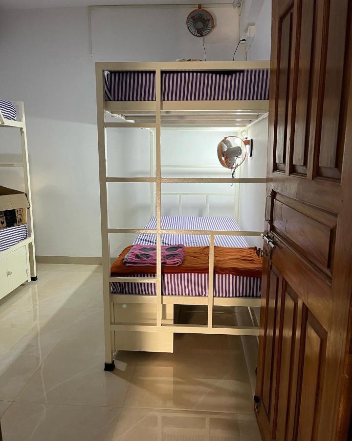 Bonds Hostel Candolim Ngoại thất bức ảnh