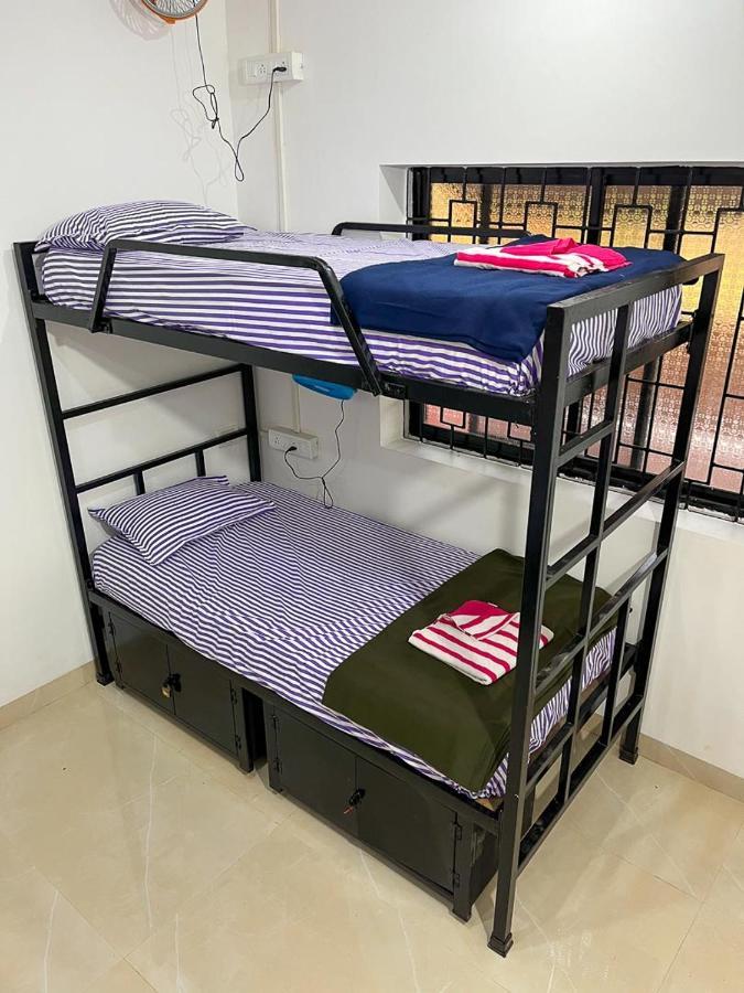 Bonds Hostel Candolim Ngoại thất bức ảnh