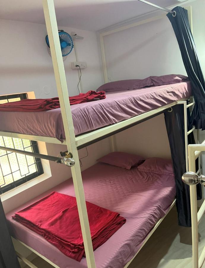 Bonds Hostel Candolim Ngoại thất bức ảnh
